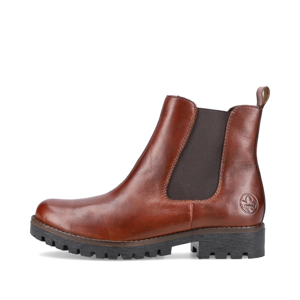 Maroon Rieker women´s Chelsea boots 78552-25 with a zipper as well as a grippy sole. Outside of the shoe.