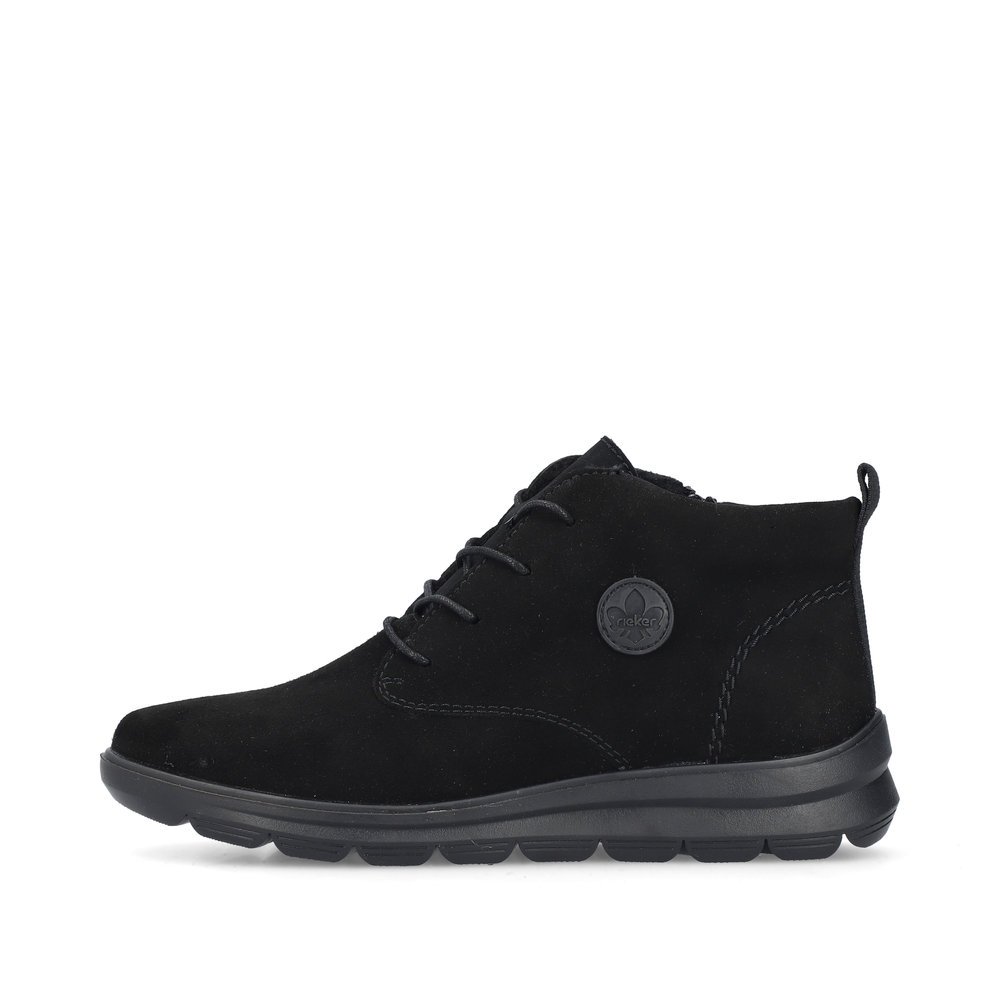 Black Rieker women´s lace-up shoes Z0022-00 with zipper as well as removable insole. Outside of the shoe.