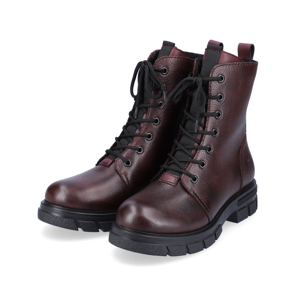 Black red Rieker women´s biker boots Z9116-35 with a zipper. Shoes laterally.