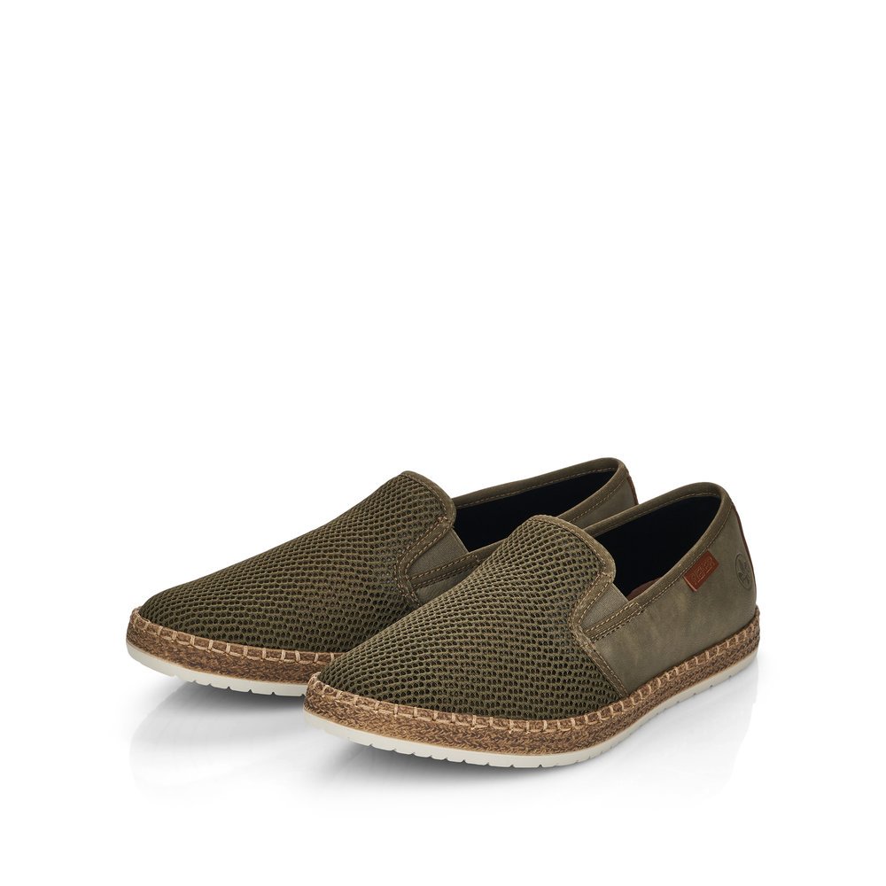 Green Rieker men´s slippers B5265-54 with elastic insert as well as beige stitching. Shoes laterally.