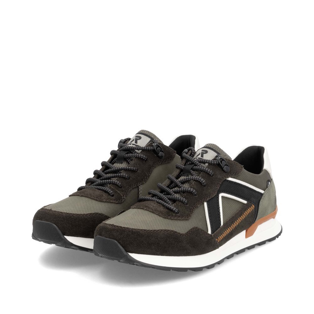 Brown Rieker men´s low-top sneakers U0310-54 with water-repellent nano-coating. Shoes laterally.