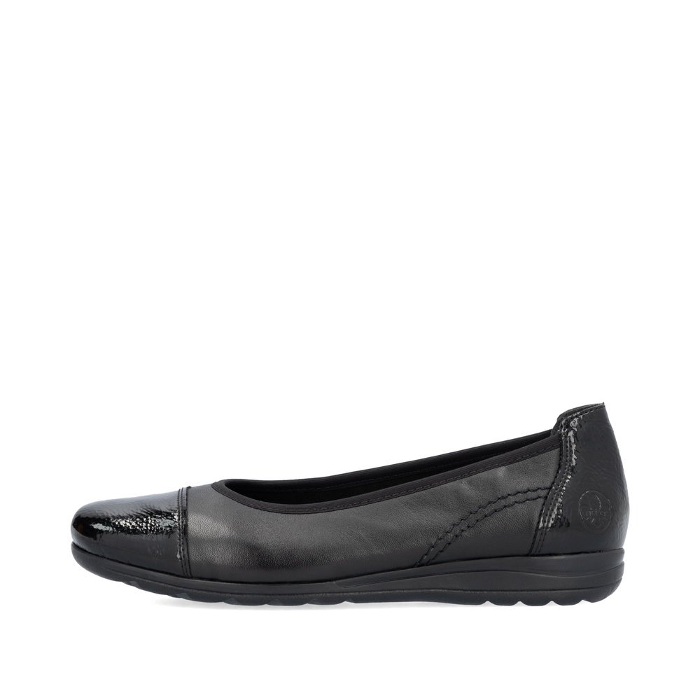 Midnight black Rieker women´s ballerinas L9351-00 with an extra soft cover sole. Outside of the shoe.