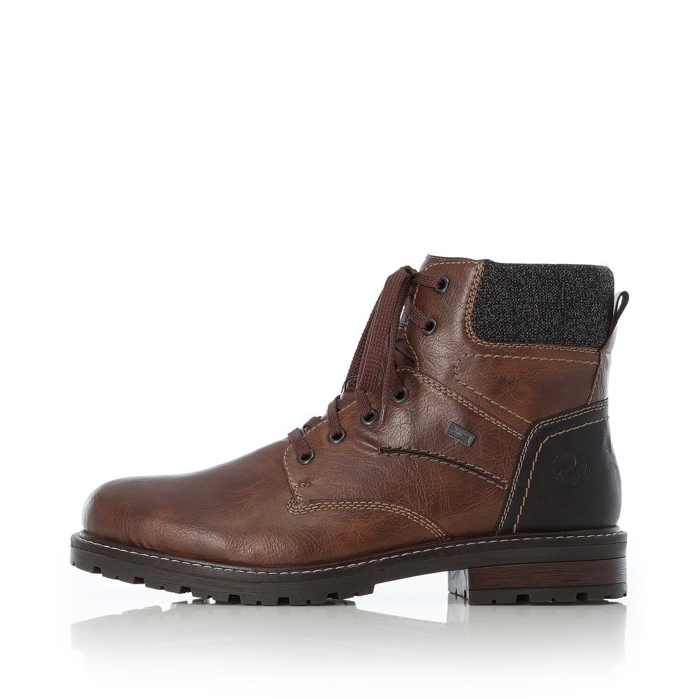 Braune Rieker Herren Schnürstiefel 32031-25 mit wasserabweisender TEX-Membran. Schuh Außenseite.