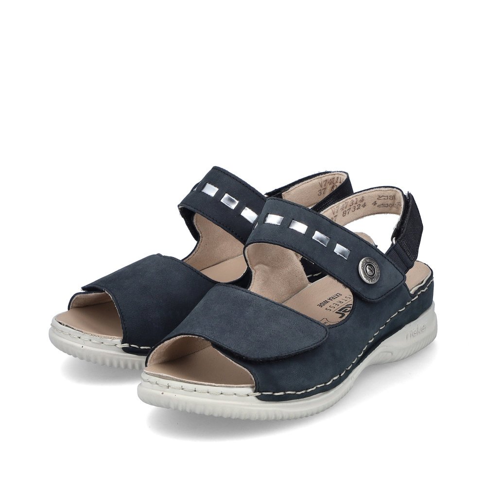 Steel blue Rieker women´s strap sandals V7473-14 with a hook and loop fastener. Shoes laterally.