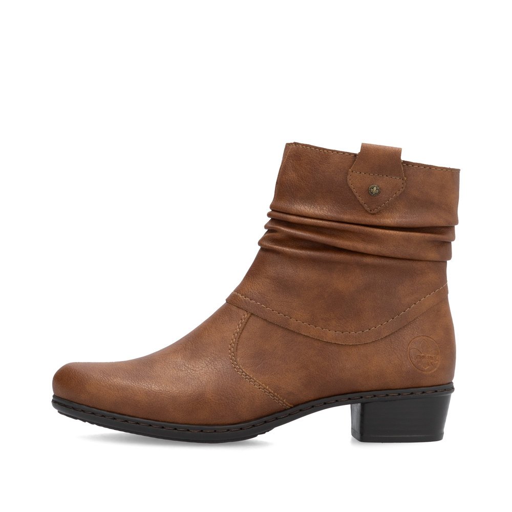 Brown Rieker women´s ankle boots Y0771-24 with a gathered look as well as a zipper. Outside of the shoe.