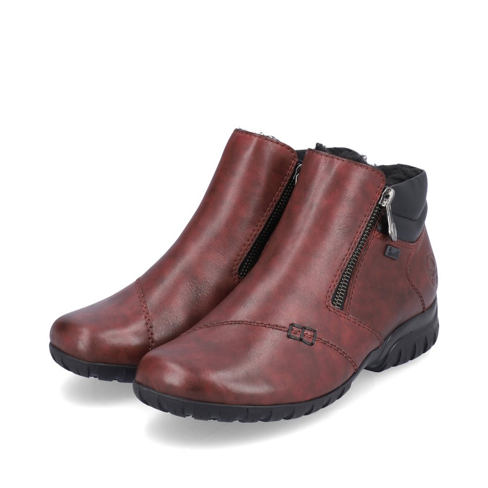 Wine red Rieker women´s ankle boots L4655-35 with RiekerTEX technology. Shoes laterally.