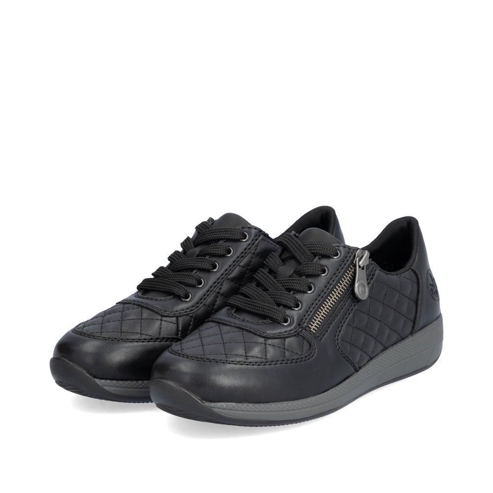 Black Rieker women´s lace-up shoes N1112-01 with a quilted look as well as a zipper. Shoes laterally.