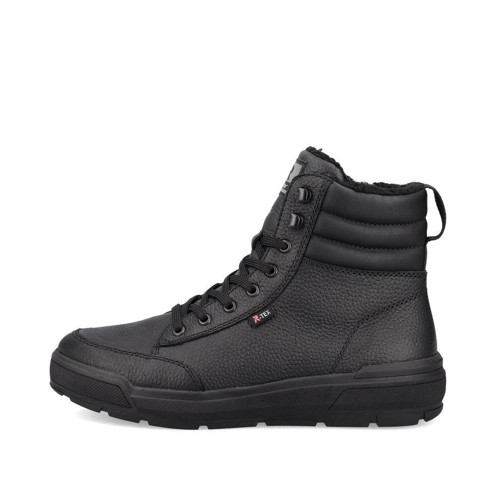 Black Rieker men´s lace-up boots U0071-01 with RiekerTEX technology. Outside of the shoe.