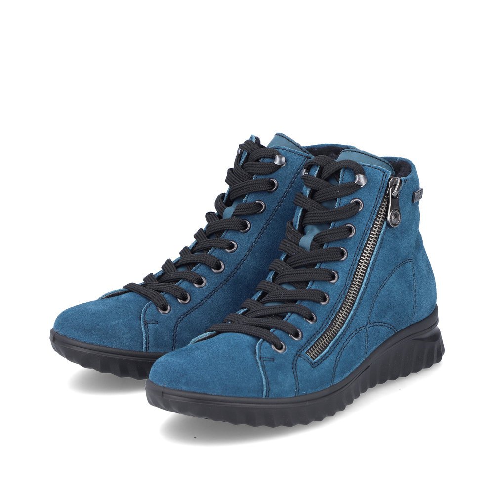 Blaue Rieker Damen Schnürstiefel 59010-12 mit wasserabweisender TEX-Membran. Schuhpaar seitlich schräg.