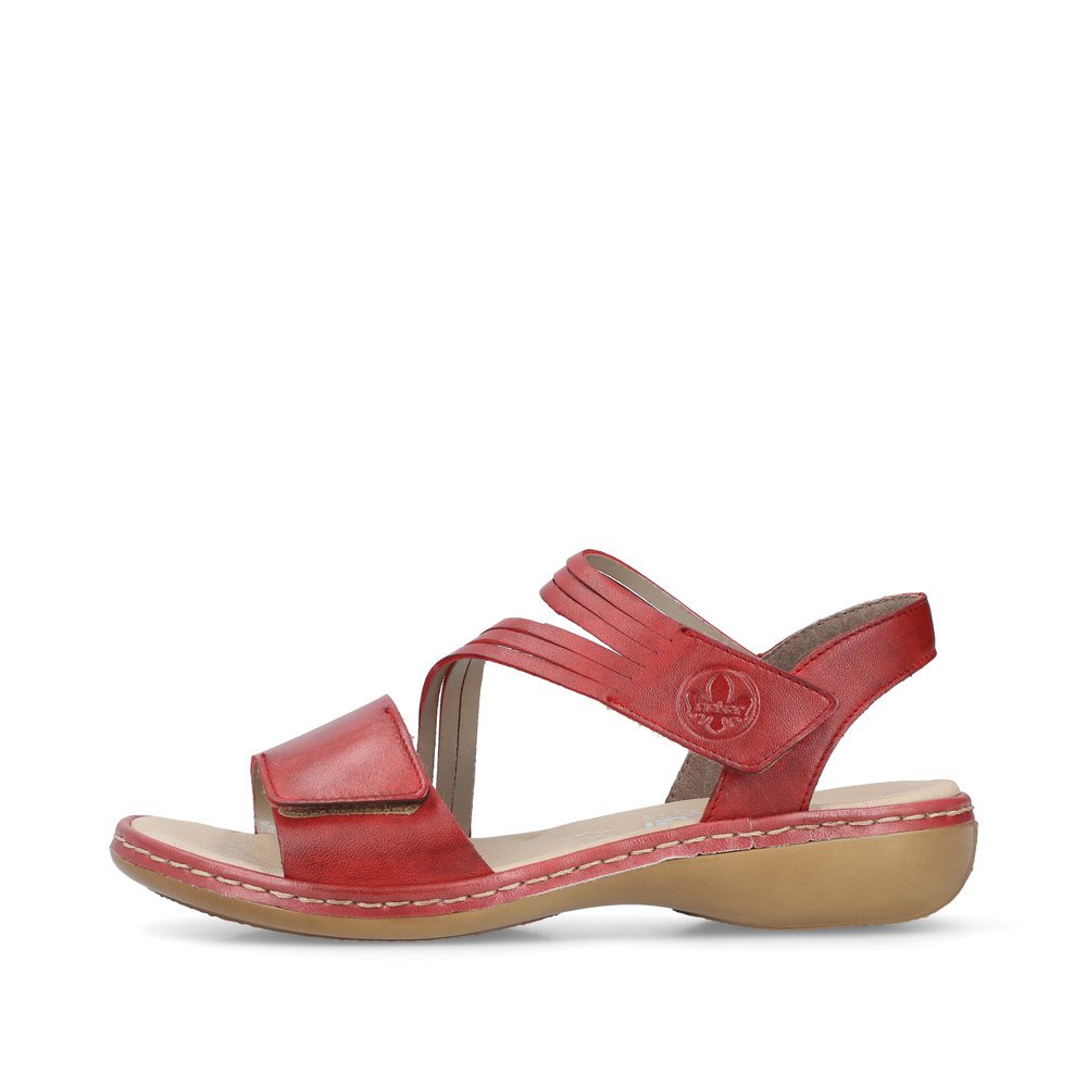 Rieker sandales à lanières rouges femmes 65964-35 avec fermeture velcro. Côté extérieur de la chaussure.