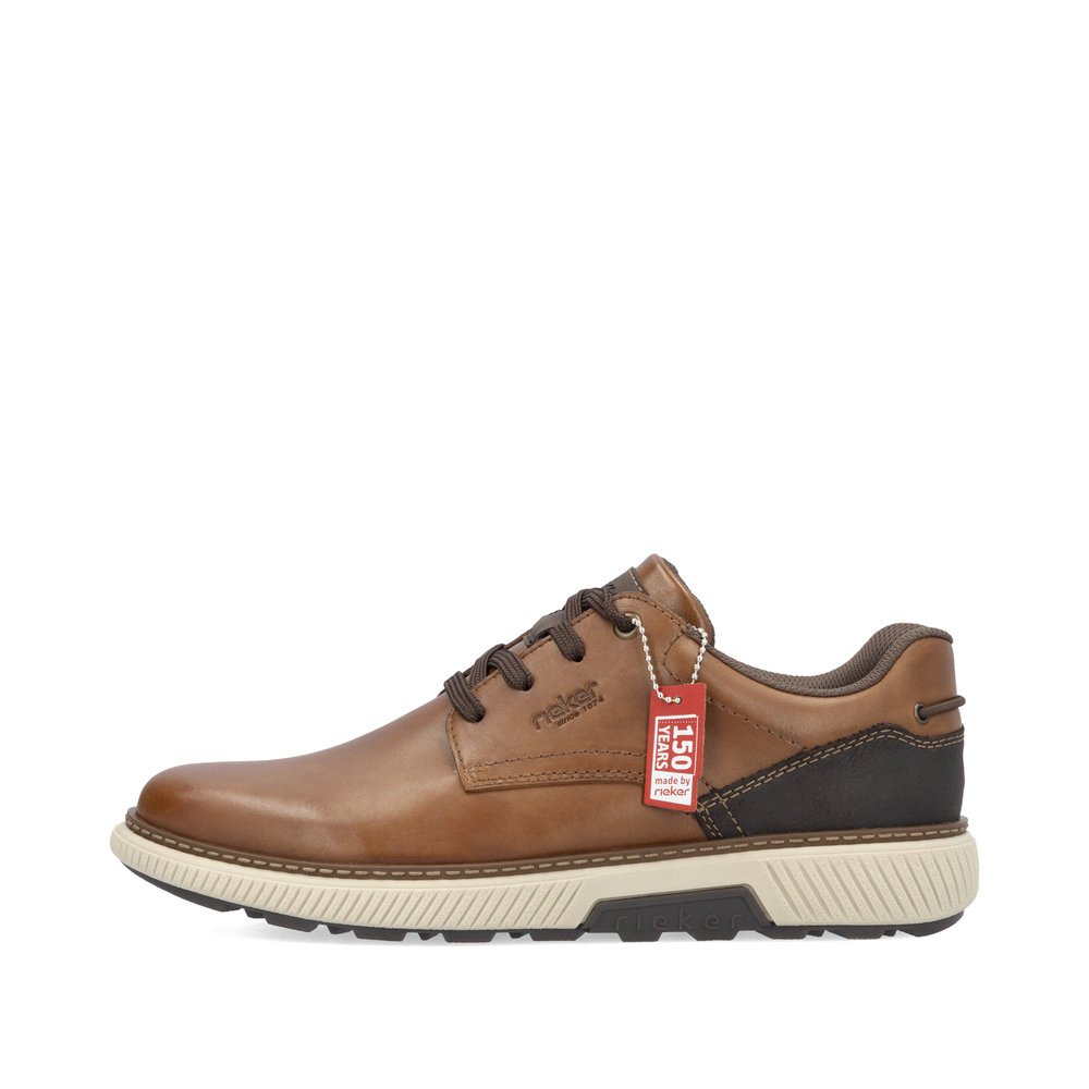 Wood brown Rieker men´s lace-up shoes B3313-24 with extra width H. Outside of the shoe.