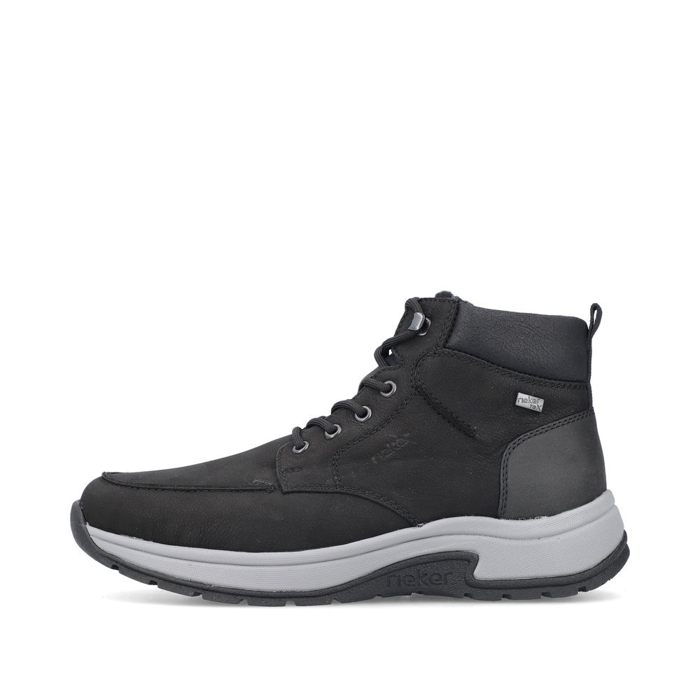 Black Rieker men´s lace-up boots 11020-00 with RiekerTEX membrane as well as zipper. Outside of the shoe.