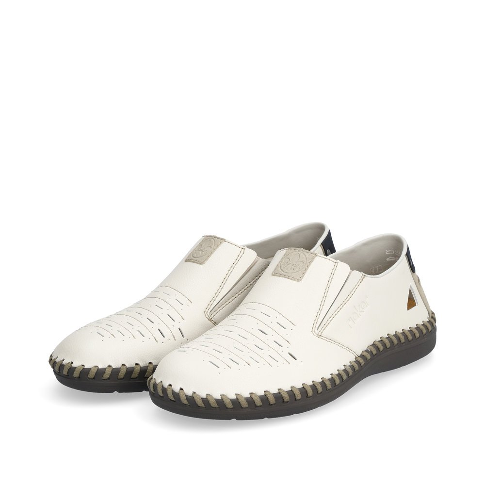 Rieker chaussons beiges hommes B2457-60 avec un insert élastique. Chaussures inclinée sur le côté.