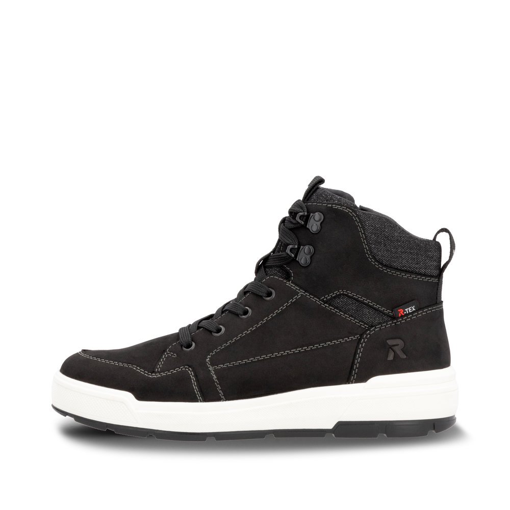 Black Rieker men´s high-top sneakers U0070-00 with RiekerTEX technology. Outside of the shoe.