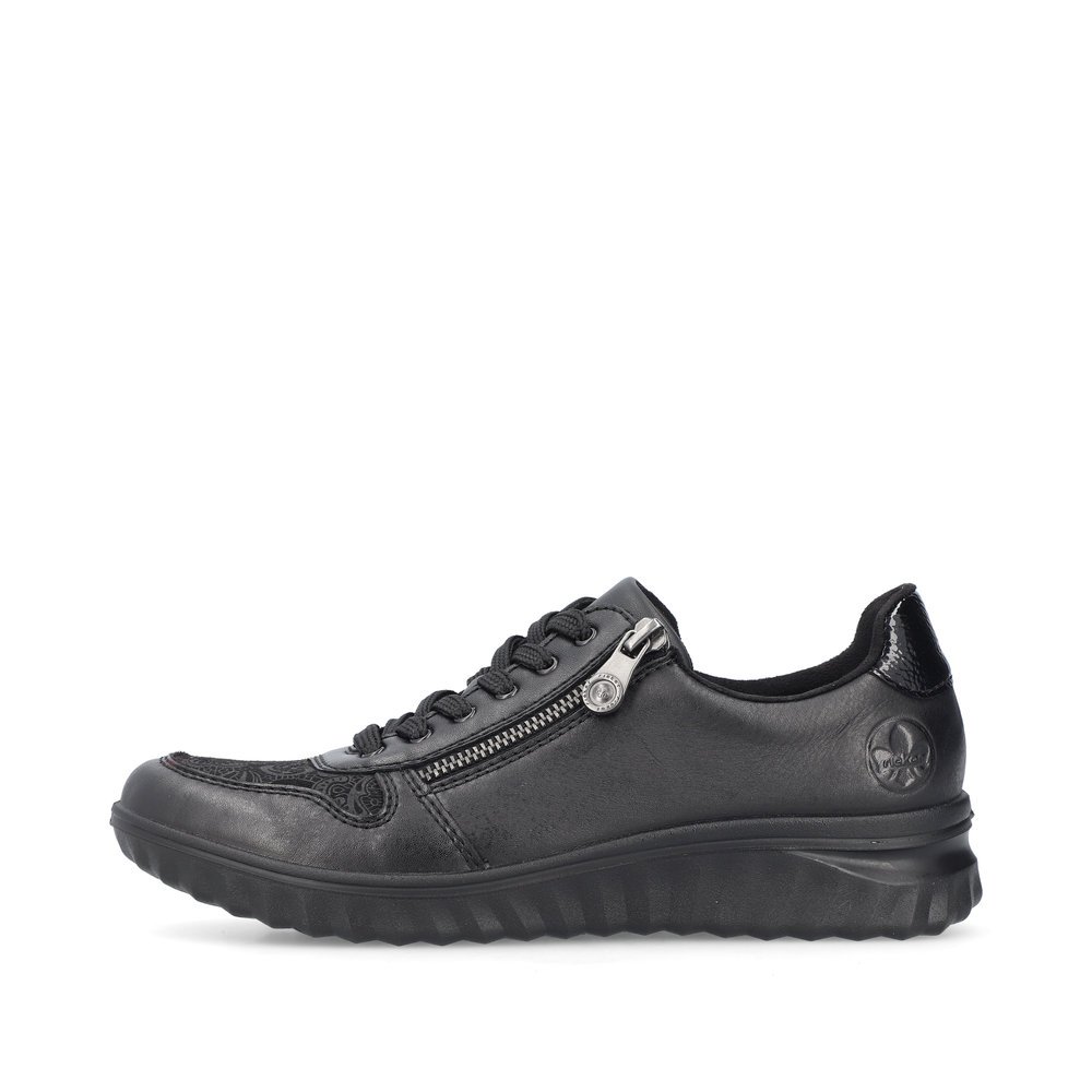 Black Rieker women´s lace-up shoes 59001-00 with zipper as well as removable insole. Outside of the shoe.