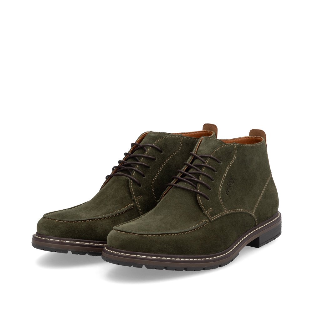 Chaussures à lacets Rieker vertes pour homme 13700-54 avec largeur G 1/2. Chaussures inclinées sur le côté.