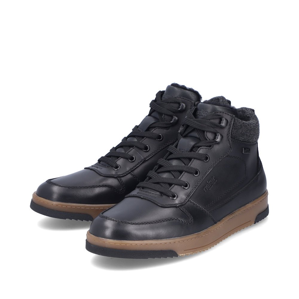 Urban black Rieker men´s high-top sneakers 17530-00 with RiekerTEX technology. Shoes laterally.