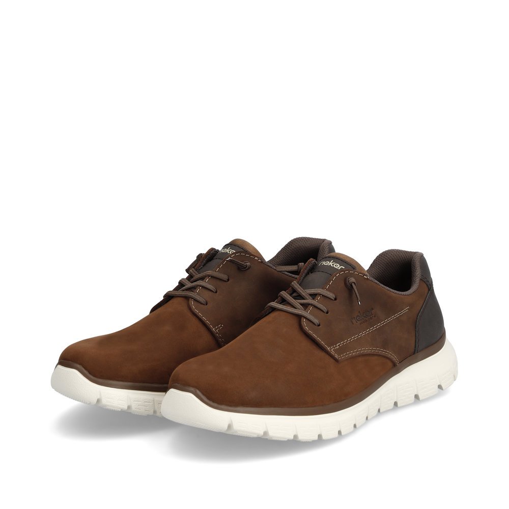 Coffee brown Rieker men´s slippers B6653-22 with an elastic lacing. Shoes laterally.