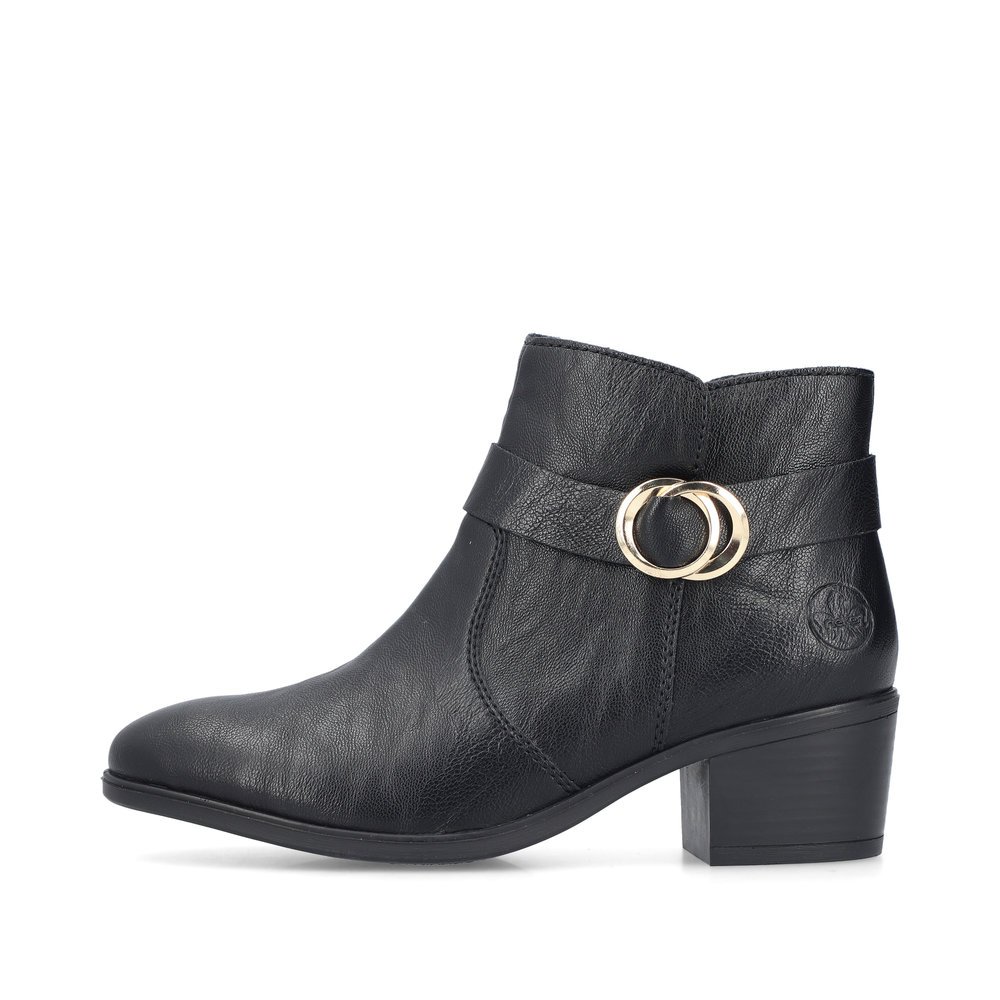 Midnight black Rieker women´s ankle boots 73975-00 with a zipper. Outside of the shoe.