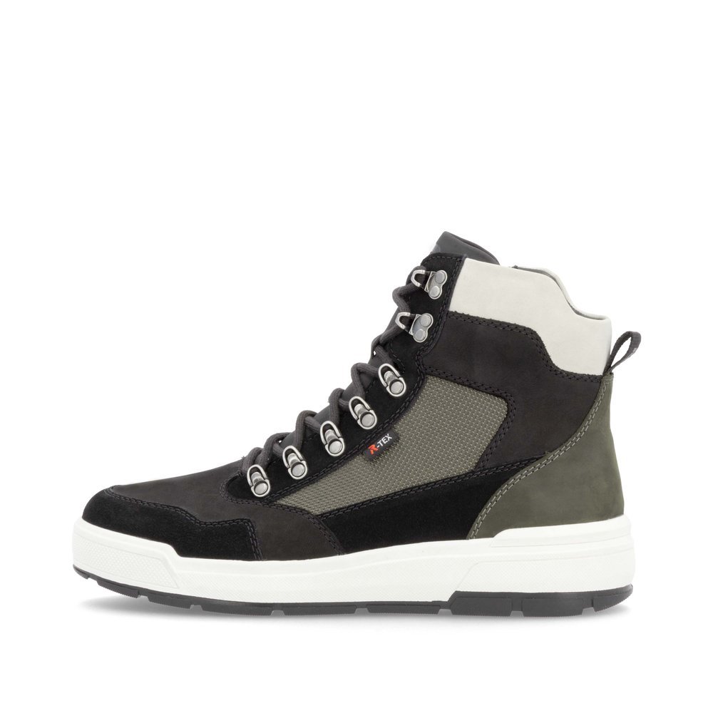 Black Rieker men´s lace-up boots U0072-00 with RiekerTEX technology. Outside of the shoe.