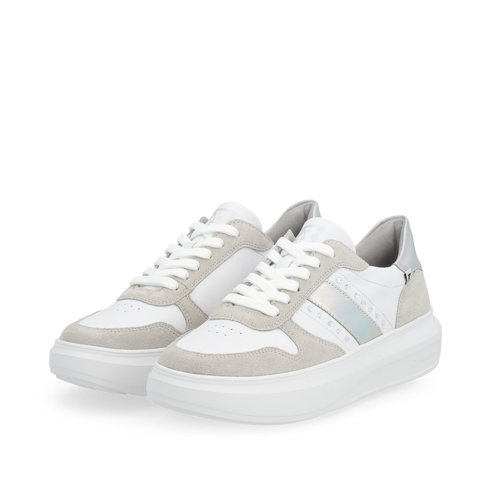 White Rieker women´s low-top sneakers W1200-81 with a flexible and ultra light sole. Shoes laterally.