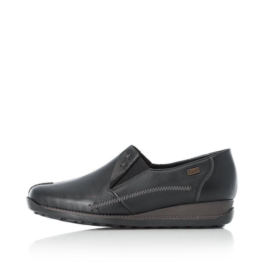 Jet black Rieker women´s slippers 44253-00 with RiekerTEX technology. Outside of the shoe.