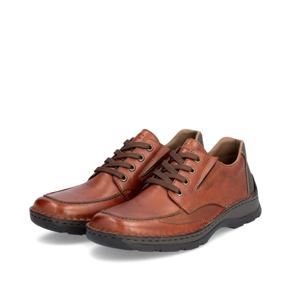 Caramel brown Rieker men´s lace-up shoes 05315-24 with extra width H. Shoes laterally.