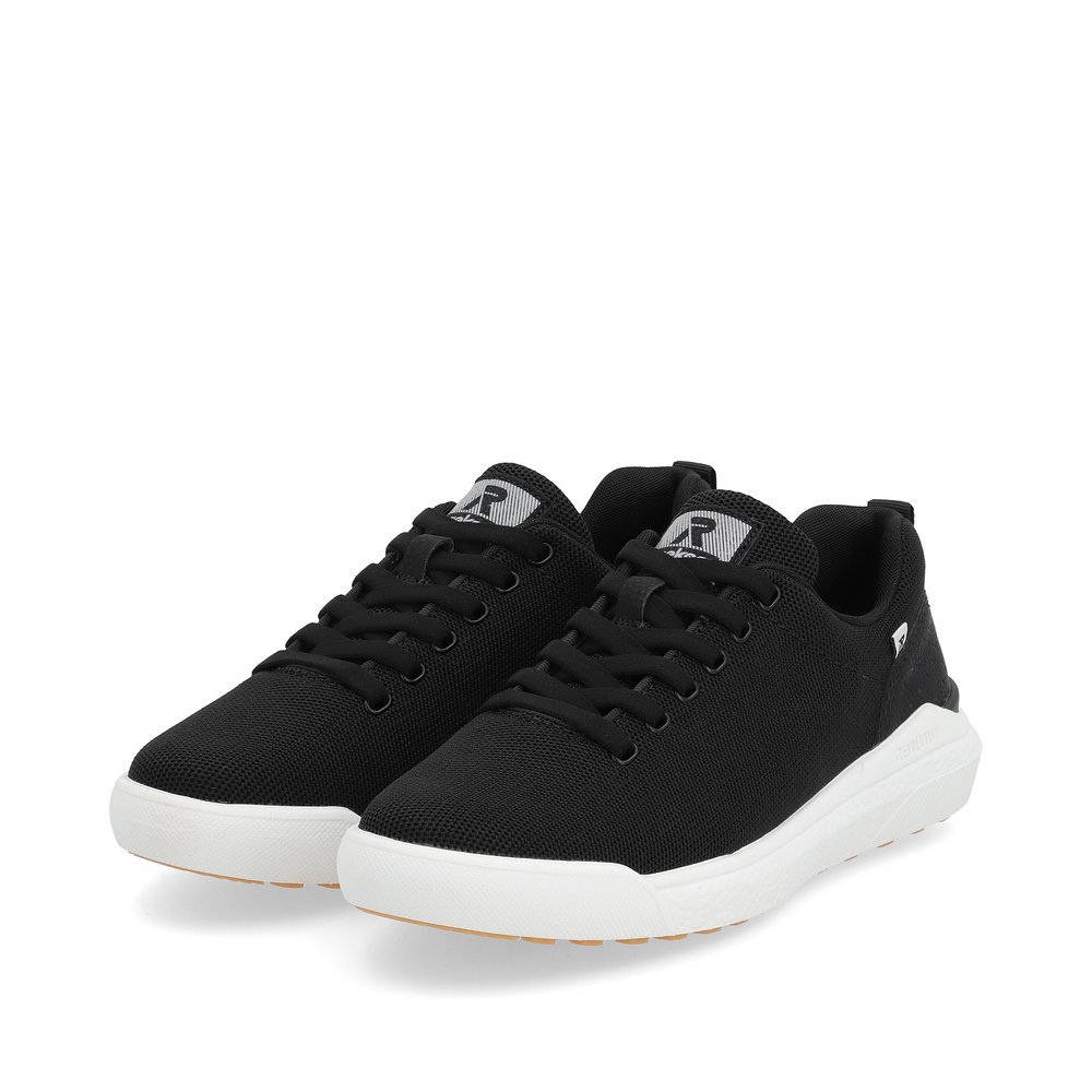 Black washable Rieker women´s low-top sneakers W1102-00 with a super light sole. Shoes laterally.