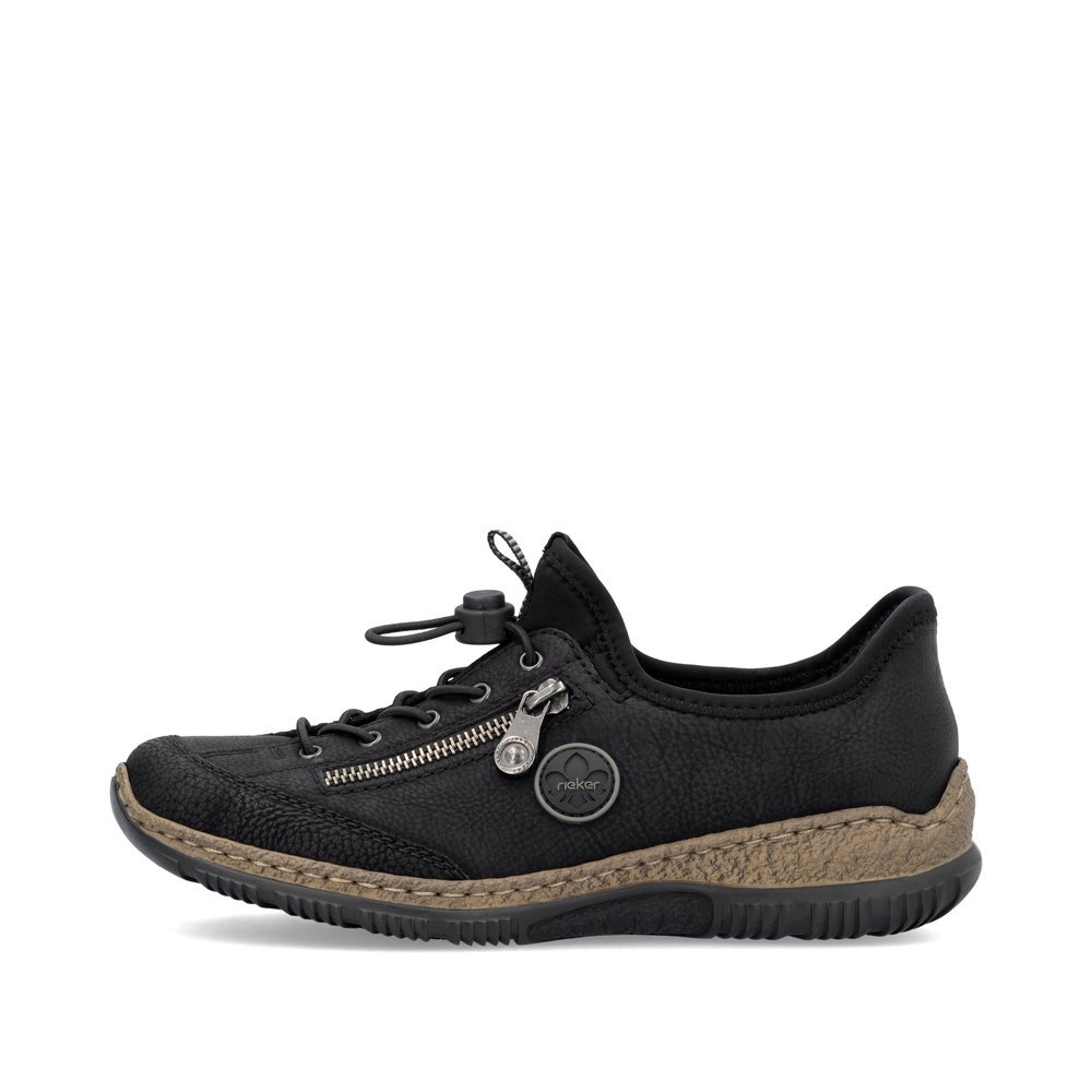 Midnight black Rieker women´s slippers N3267-01 with practical slip-in function. Outside of the shoe.