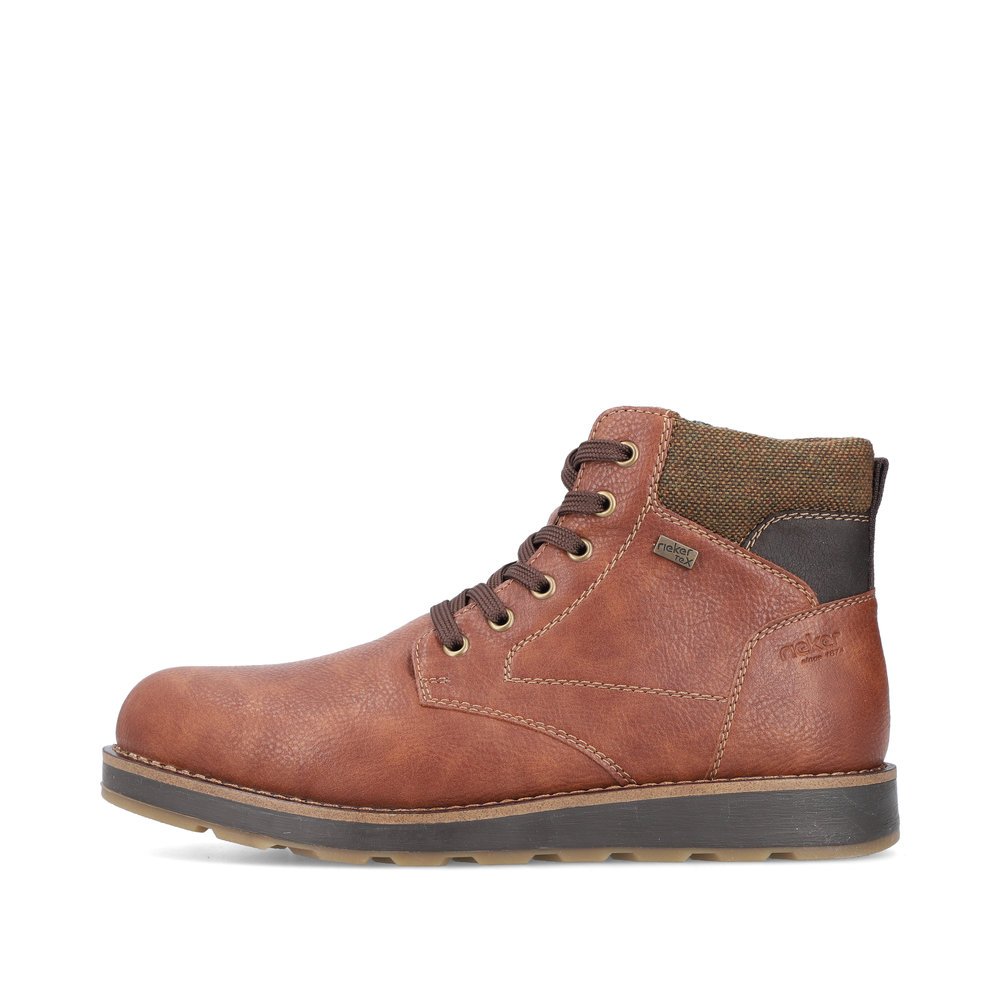 Brown Rieker men´s lace-up boots 30040-24 with RiekerTEX membrane as well as zipper. Outside of the shoe.