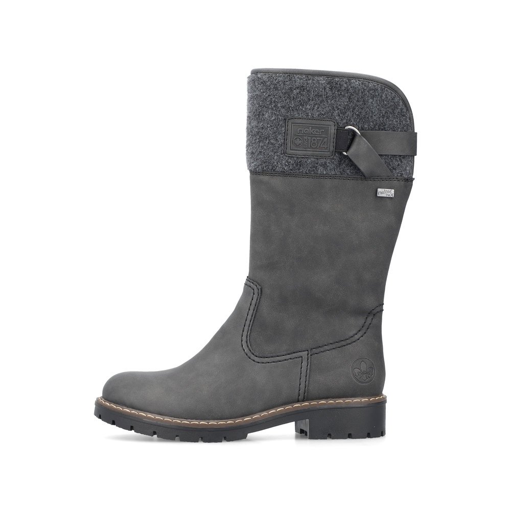 Bottes à tige haute Rieker grises femme Y9190-45 avec membrane RiekerTEX. Côté extérieur de la chaussure.