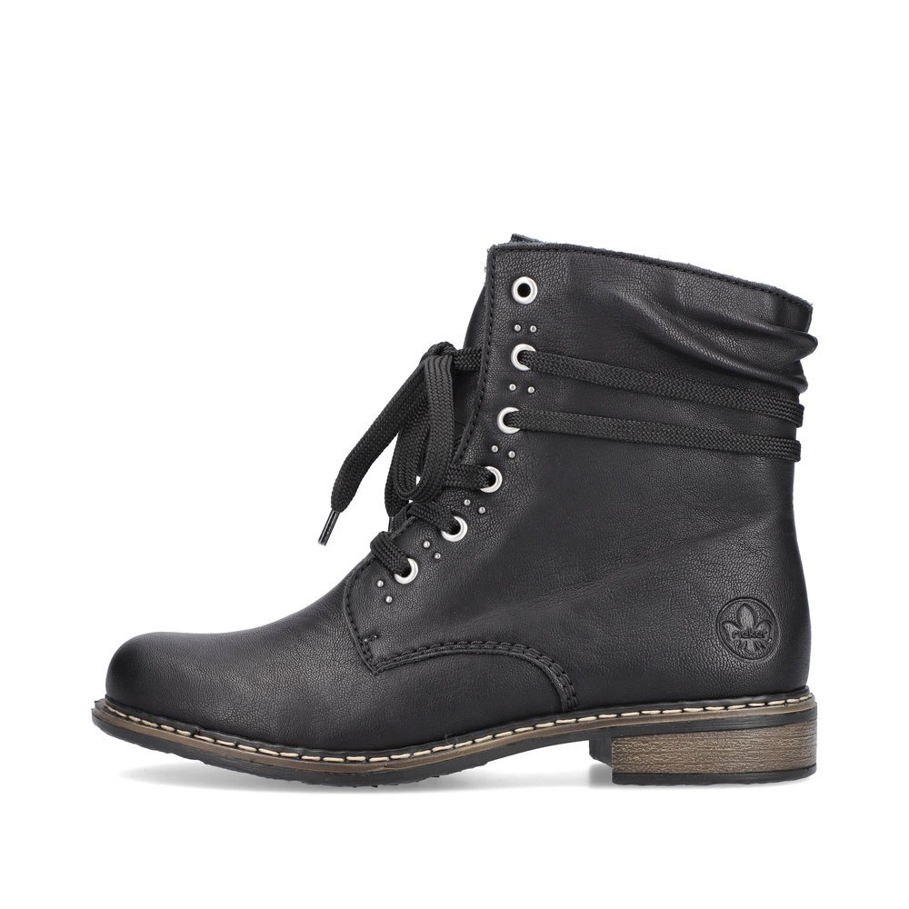 Bottes à lacets Rieker noires pour femme 71218-00 avec fermeture éclair. Côté extérieur de la chaussure.