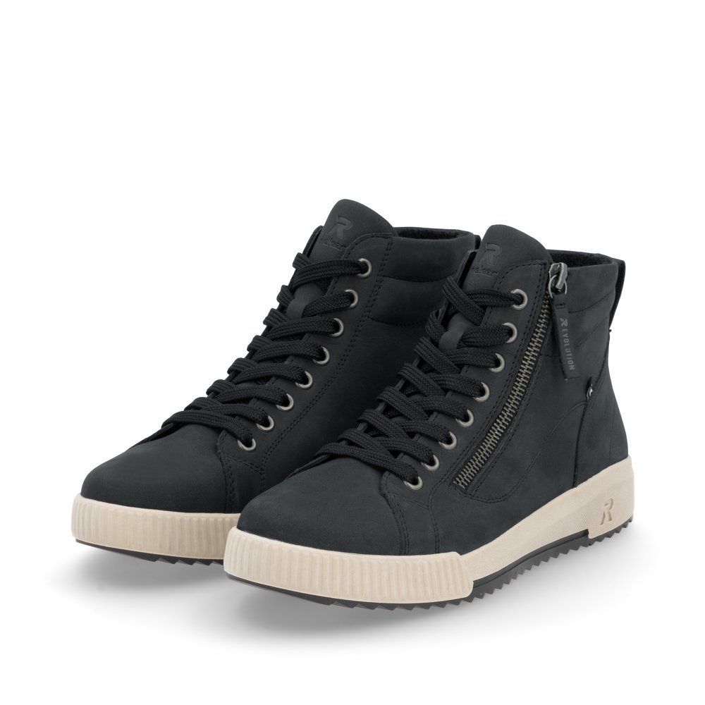 Blue Rieker women´s high-top sneakers W0164-14 with grippy sole as well as a zipper. Shoes laterally.