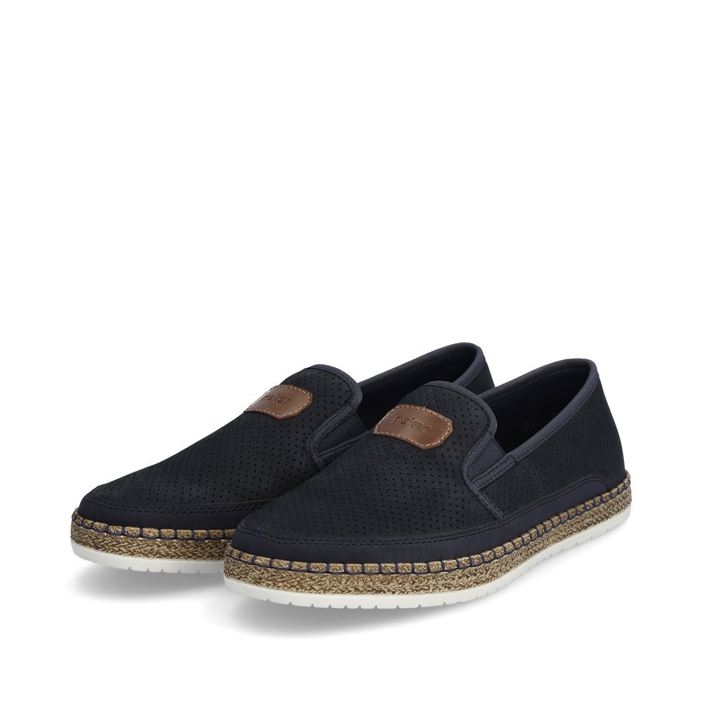 Blue Rieker men´s slippers B5272-14 with elastic insert as well as blue stitching. Shoes laterally.