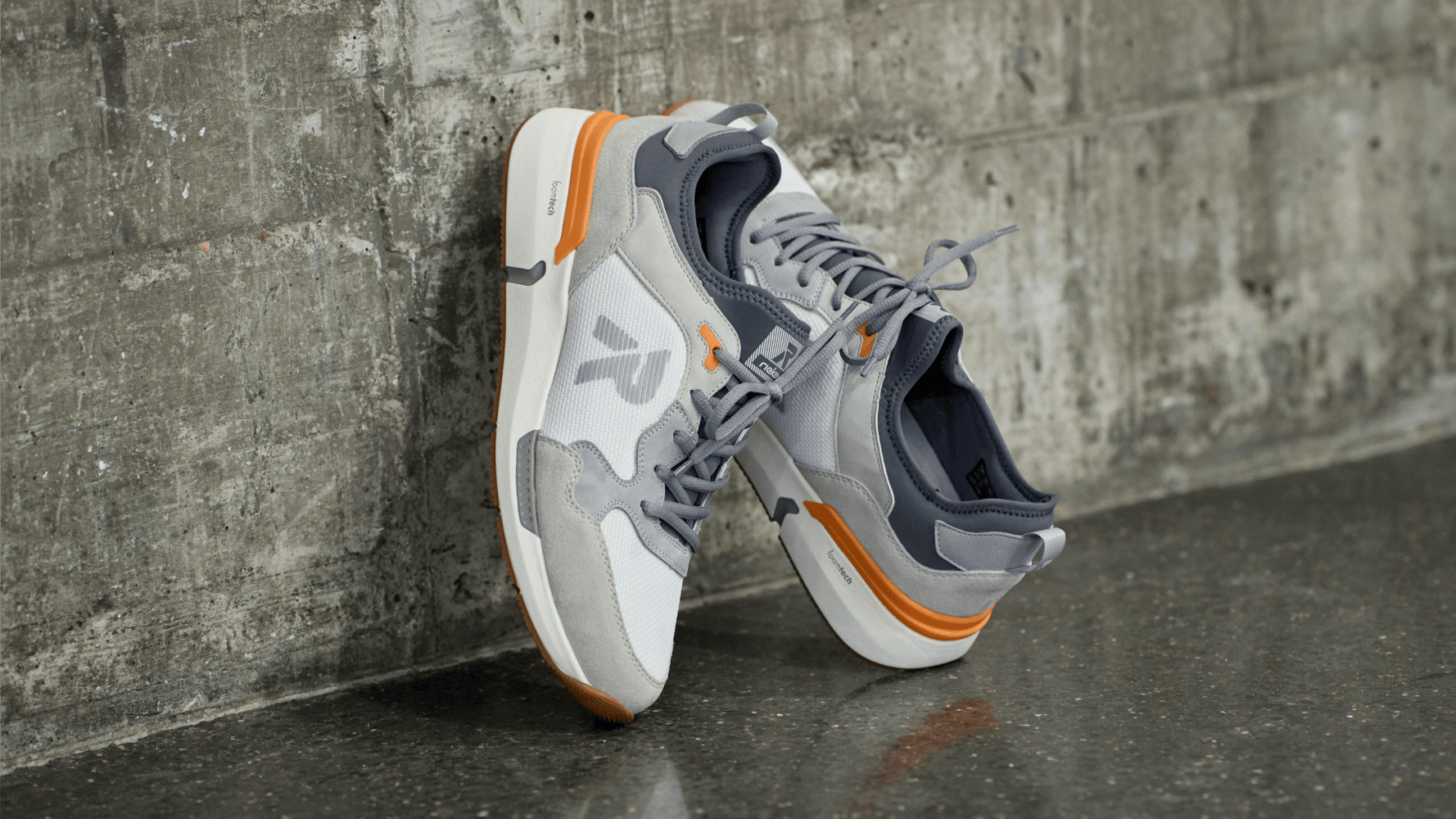 Fußballer Christoph Kramer mit Rieker Sport Sneaker u1405-40.
