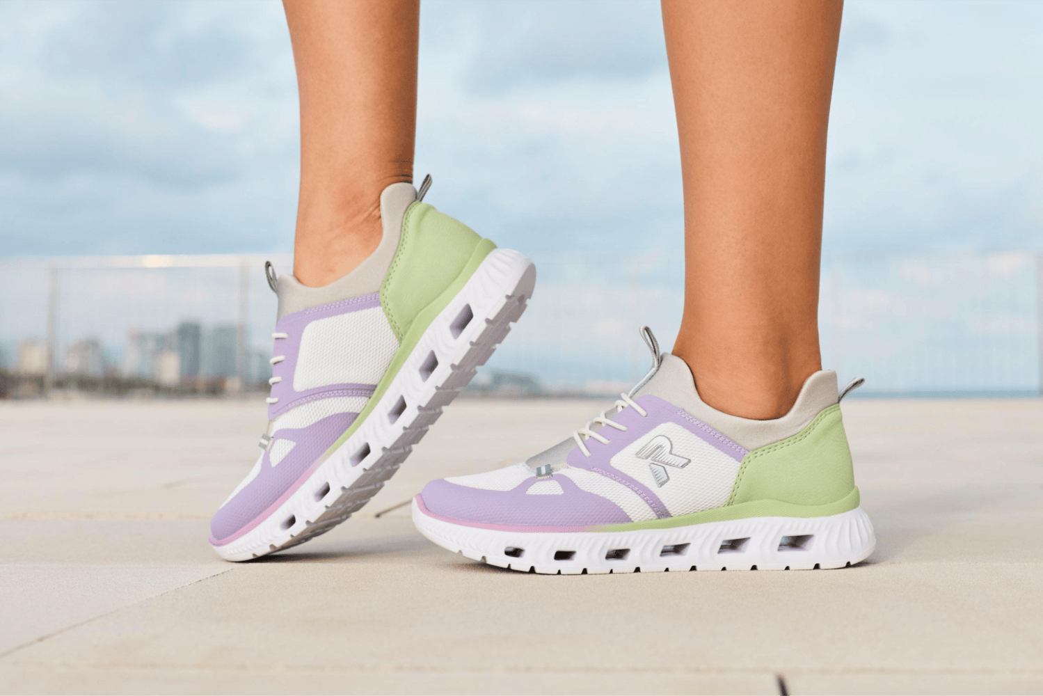 Damen Sneaker m6078-90.