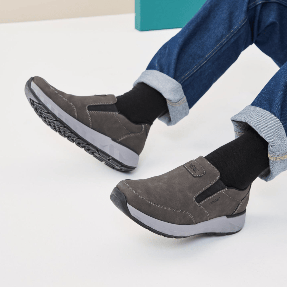 Mocassins avec empiècement extensible 11550-45 de Rieker.