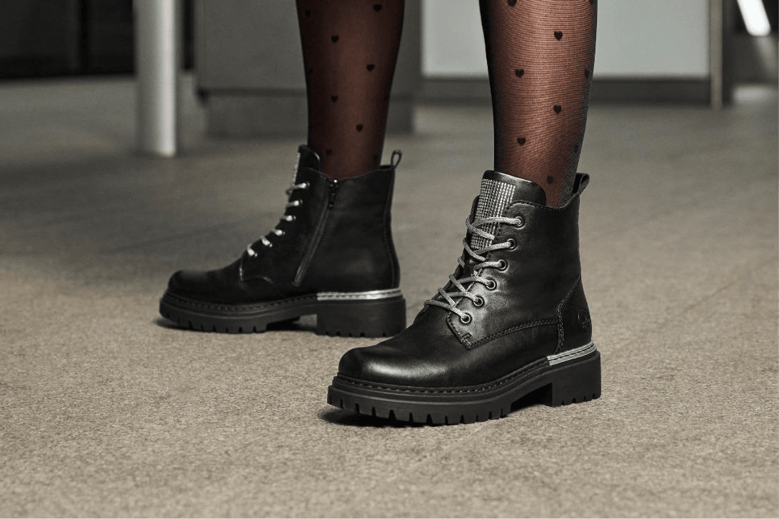 Des chelsea boots z9177-00 pour femmes de Rieker.