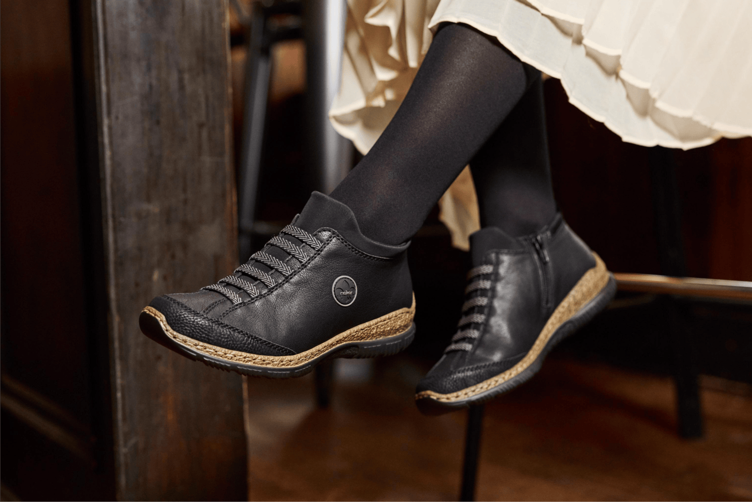Herbstliche Kurzstiefel N3258-00 von Rieker.