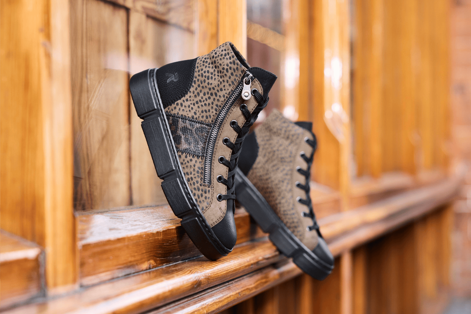 Sneaker n5931-25 für den Herbst.