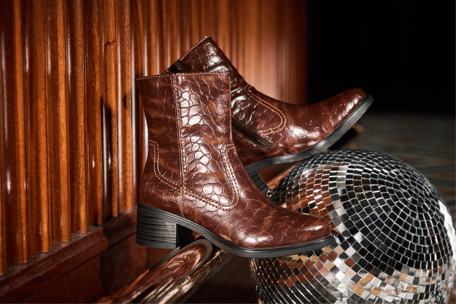 Bottines 74170-25 pour femmes.