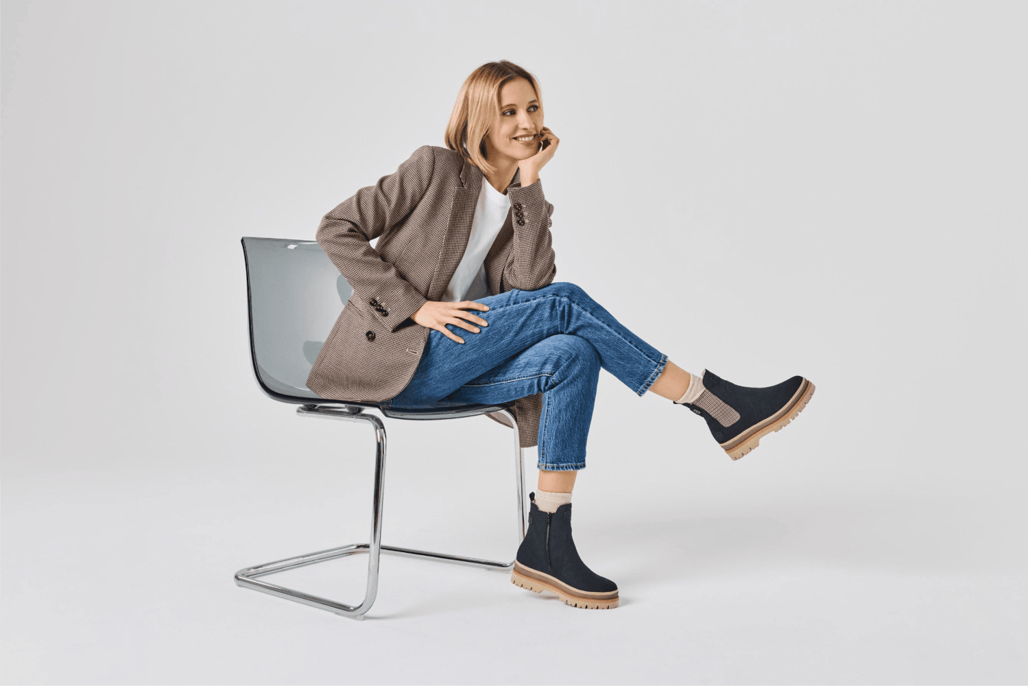 Chelsea Boots y6260-14 mit kariertem Detail.