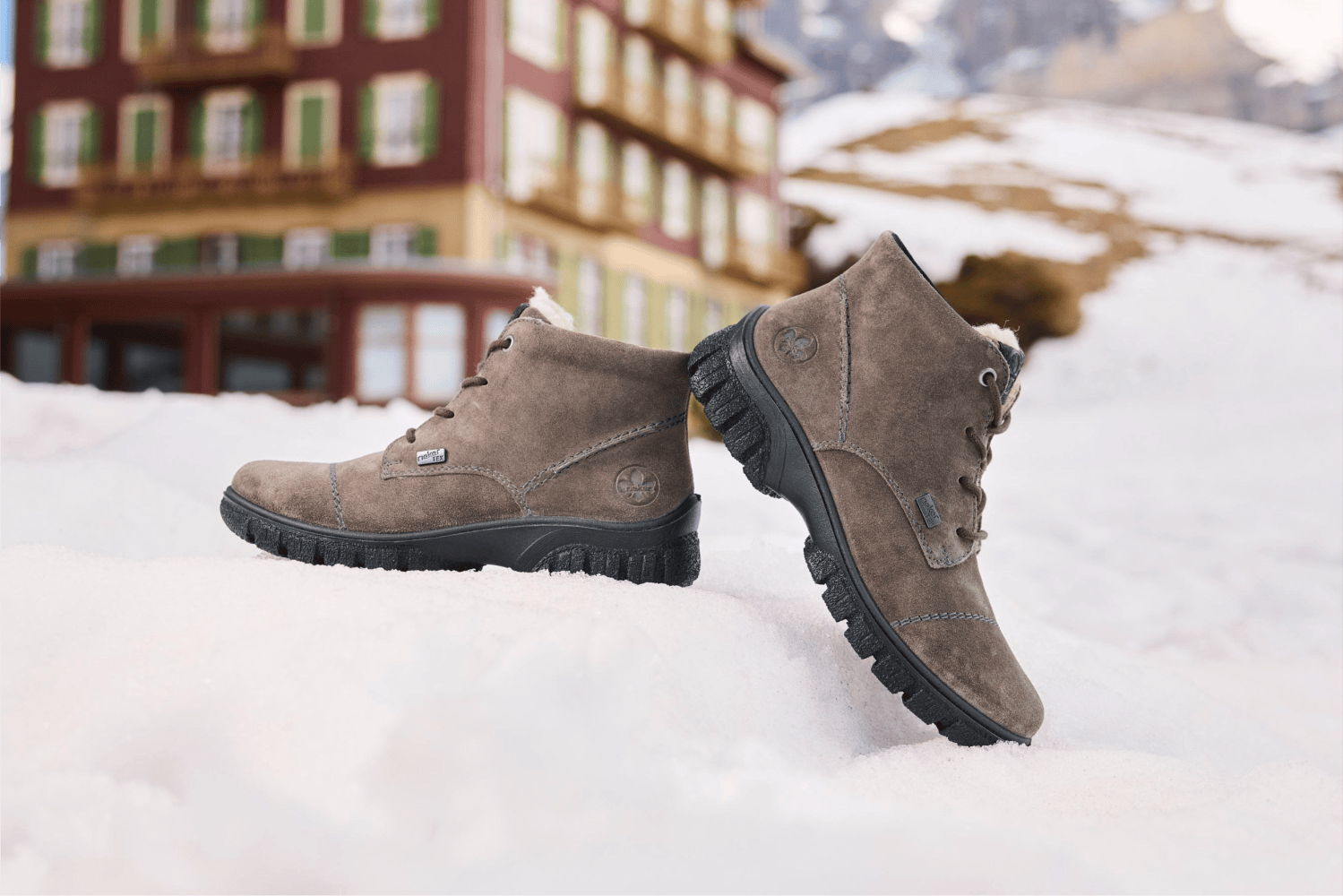 Kurzstiefel z7218-45 von Rieker mit warmen Innenfutter für den Winter.