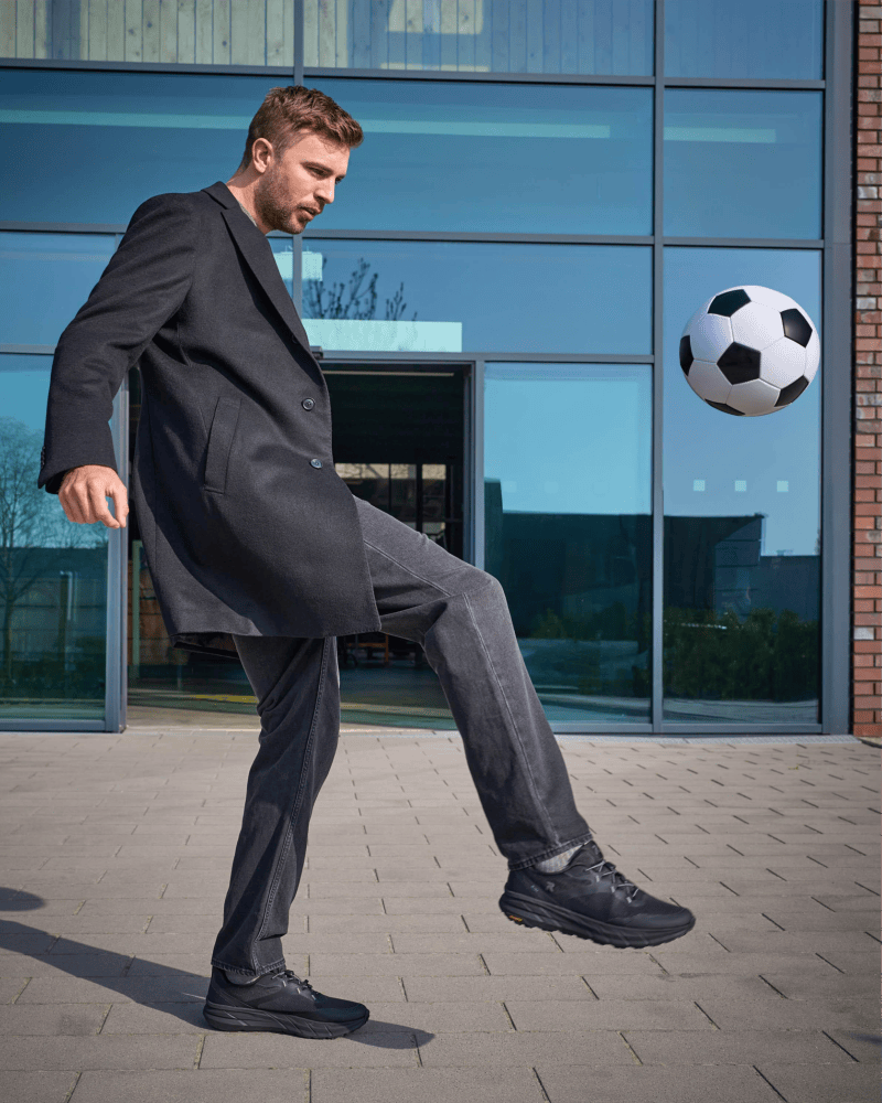 Christoph Kramer with football and rieker shoes