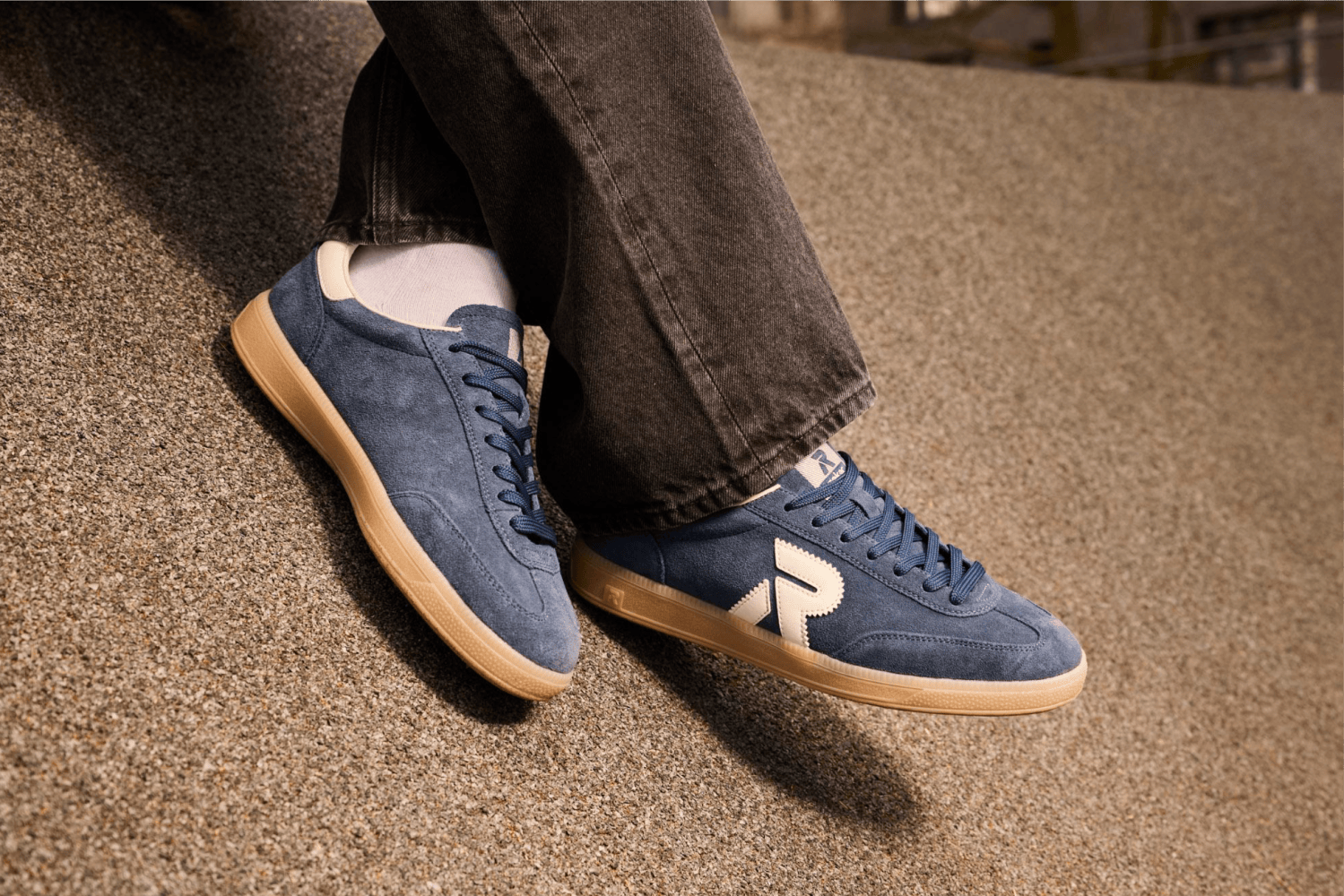 Sneaker u2200-13.