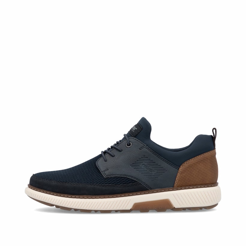 Blaue Rieker Herren Slipper B3354-14 mit einem Gummizug sowie der Extraweite H. Schuh Außenseite.