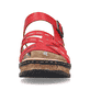 Rote Rieker Damen Pantoletten 62976-33 mit Schnalle sowie Ziernähten. Schuh von vorne.