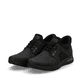 Schwarze Rieker Herren Slipper B1053-00 mit Rieker Air Sohlenfenster. Schuhpaar seitlich schräg.
