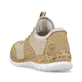 Beige Rieker Damen Slipper N4245-60 mit einem Gummizug. Schuh von hinten.