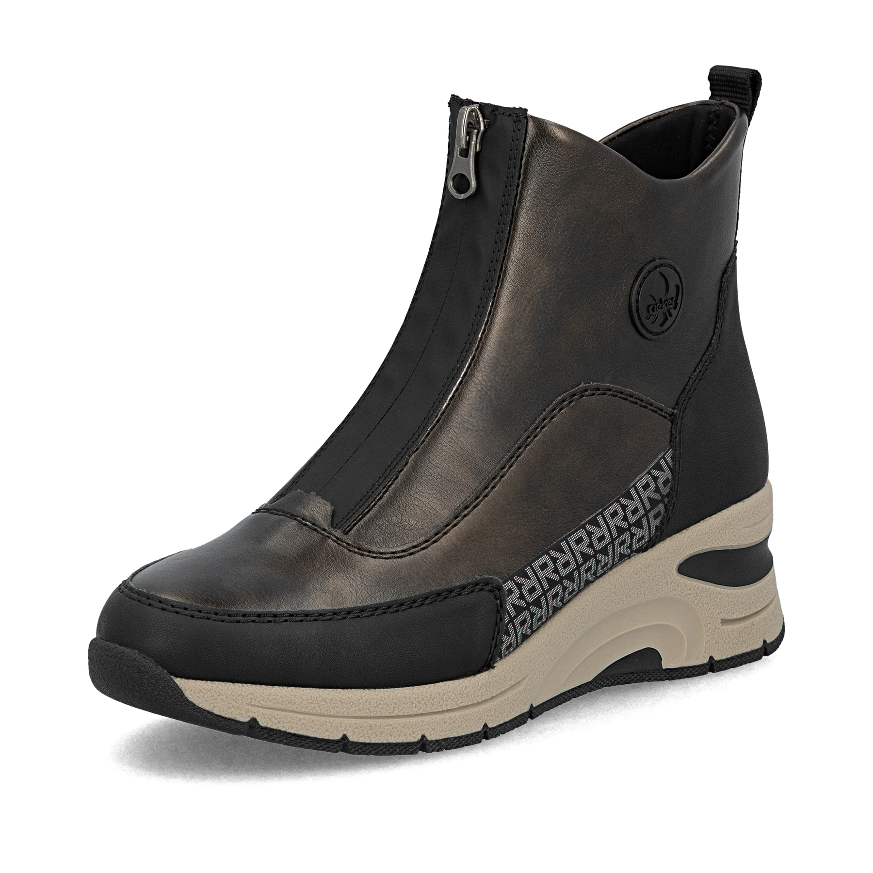 Bronzene Rieker Damen Kurzstiefel N9381-60 mit Metallic-Finish. Schuh seitlich schräg.